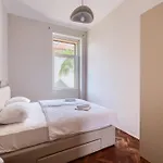 Beachfront Apartman