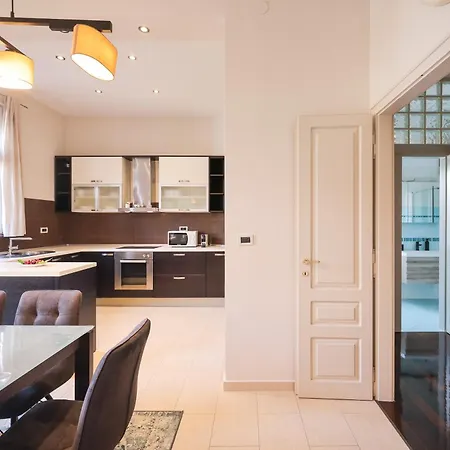 Beachfront Apartment Zadar