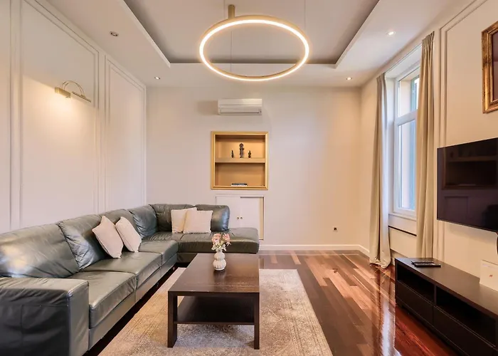 Beachfront Apartman *