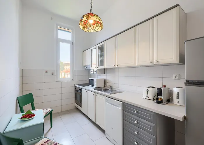 Beachfront Apartman Zára